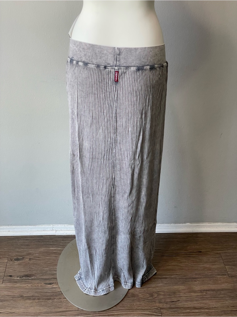 Hard Tail Light Gray Ribbed Maxi Skirt - Picture 2 of 3